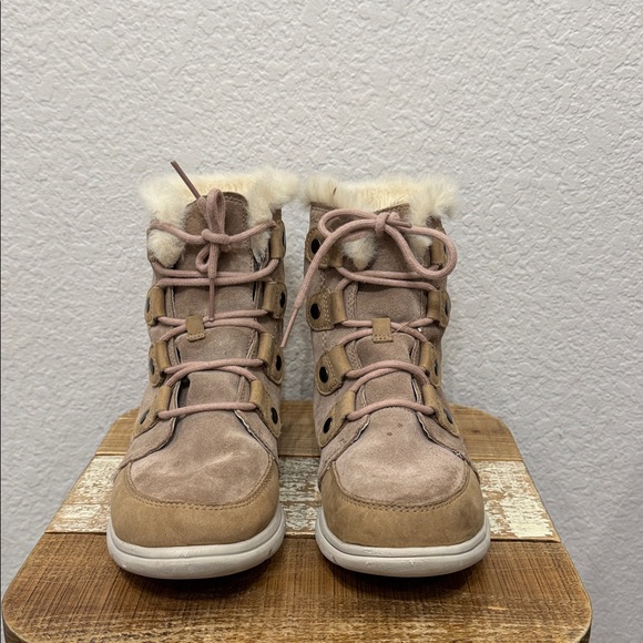 Sorel Explorer Joan Suede Boots Size 7.5 - Picture 2 of 6